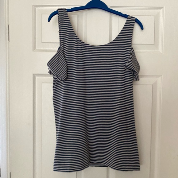 Boston Proper Beaded Cold Shoulder Top Sz L - Picture 6 of 8